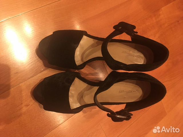 Босоножки Zara чёрный бархат Босоножки Zara чёрный бархат