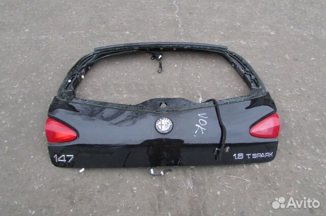 Крышка багажника Alfa Romeo 147