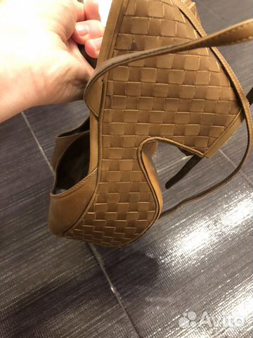 Босоножки на танкетке сабо bottega veneta оригинал Босоножки на танкетке сабо bottega veneta оригинал