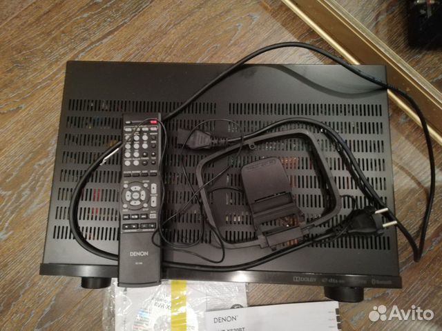 AV-ресивер Denon AVR-X520BT