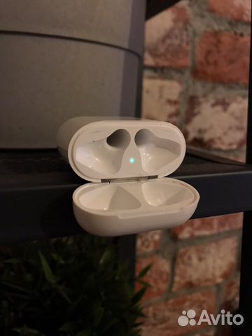 Кейс для AirPods