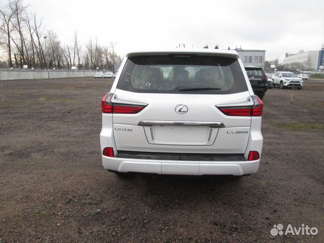 Lexus LX 4.5 AT, 2019