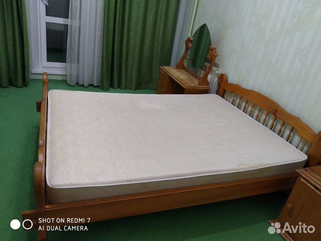 Двухспальная кровать