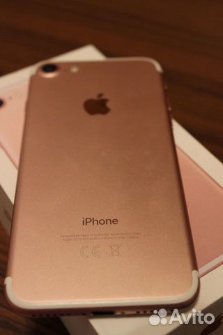 Телефон iPhone 7 32 GB Телефон iPhone 7 32 GB