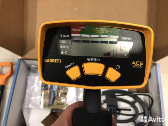 Металлоискатель Garrett ACE 200i + лопата Металлоискатель Garrett ACE 200i + лопата