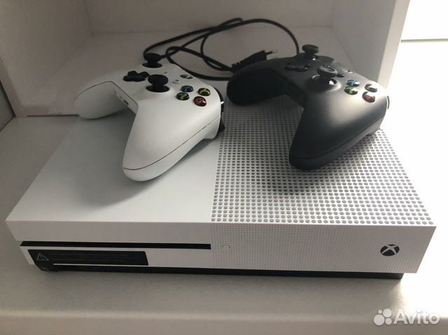 Xbox One S