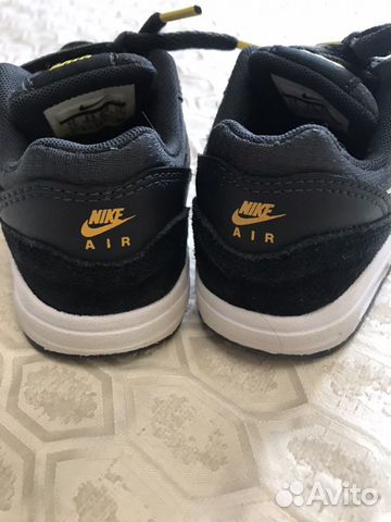 Кроссовки детские оригинал Nike Кроссовки детские оригинал Nike