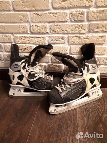 Хоккейные коньки CCM Хоккейные коньки CCM