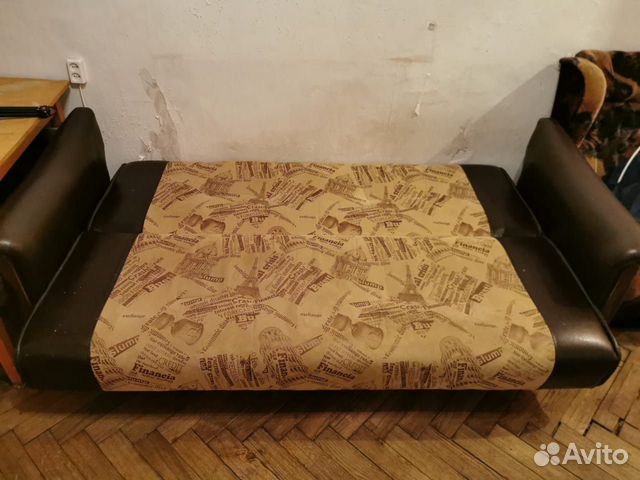 Диван кожаный