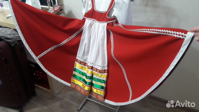 Костюм народного танца Костюм народного танца