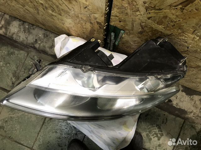 Фара левая Volkswagen phaeton