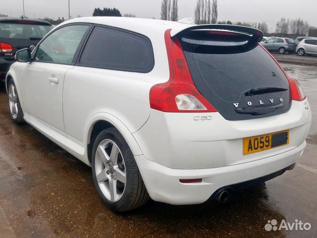 В разборе Volvo C30