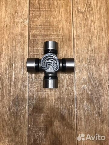 Крестовина переднего карданного вала Джон дир AT39