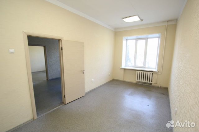 Офис из трех кабинетов около ост.Шевченко, 50 м² Офис из трех кабинетов около ост.Шевченко, 50 м²