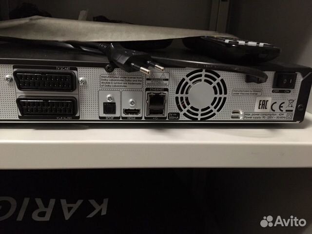 Спутниковый ресивер Humax vhdr-3000S