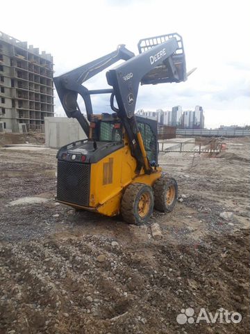 Мини погрузчик John Deere 318D 2011г