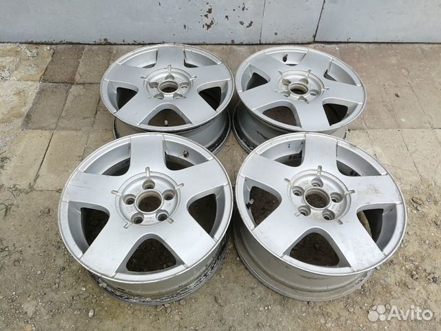 Оригинал литые диски VW Polo / Scoda Rapid R15 Оригинал литые диски VW Polo / Scoda Rapid R15