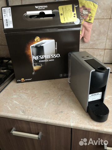 Кофемашина капсульного типа Nespresso Essenza mini Кофемашина капсульного типа Nespresso Essenza mini