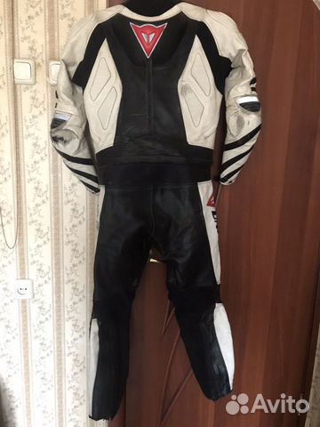 Раздельный мотокомбинезон Dainese 48 размер Раздельный мотокомбинезон Dainese 48 размер