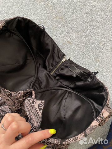 Платья и топы Guess Платья и топы Guess