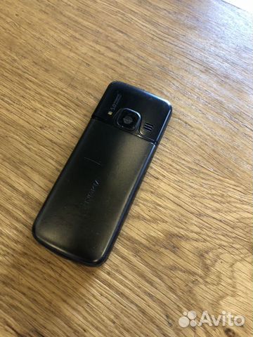Телефон Nokia 6700