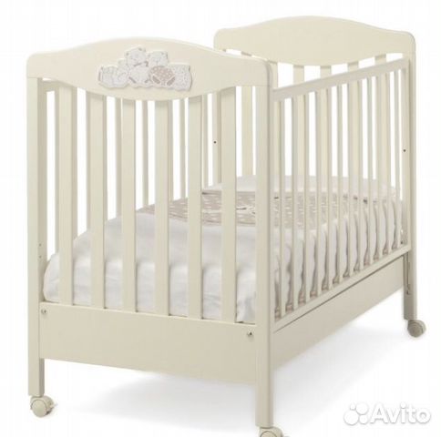 Кровать Кровать