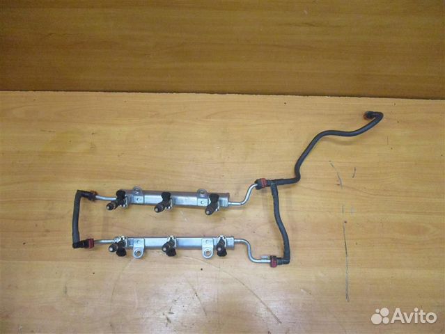 Топливная рампа Mitsubishi Outlander XL (CW) 2006 Топливная рампа Mitsubishi Outlander XL (CW) 2006