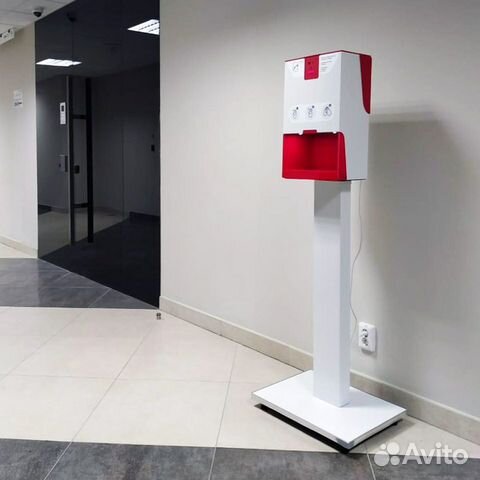 Бесконтактный дезинфектор с измерителем температур