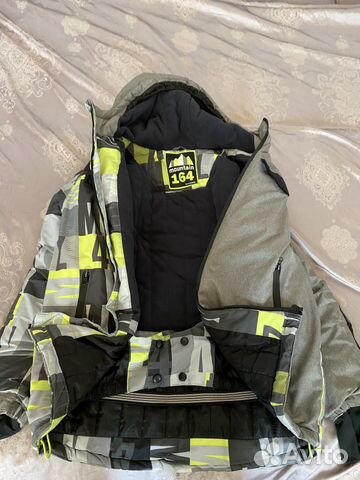 Куртка горнолыжная