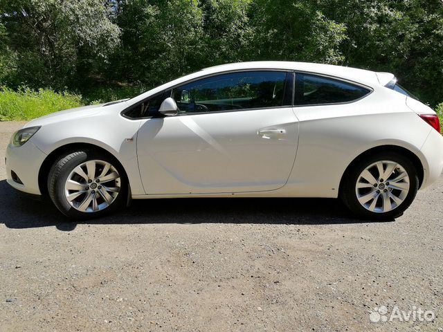 Opel Astra GTC 1.4 AT, 2013, 67 000 км Opel Astra GTC 1.4 AT, 2013, 67 000 км