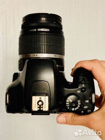 Зеркальный фотоаппарат Canon EOS 1000D Kit 18-55