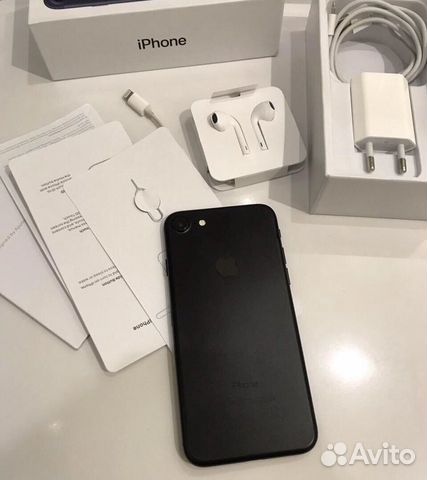 iPhone 7 на 32 Gb + в подарок AirPods 2 iPhone 7 на 32 Gb + в подарок AirPods 2