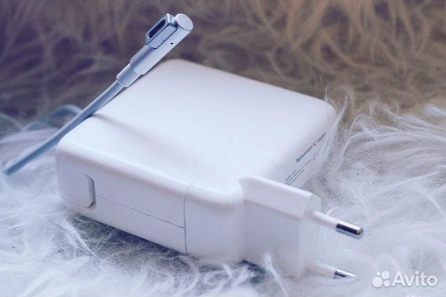 Зарядка для макбук оригинал Зарядка для макбук оригинал
