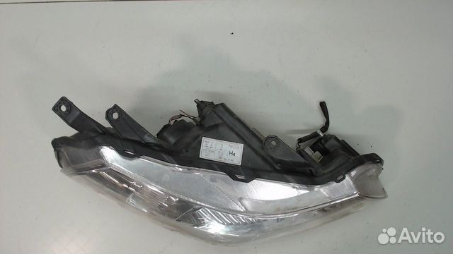 Фара (передняя) правая Suzuki SX4, 2010 Фара (передняя) правая Suzuki SX4, 2010