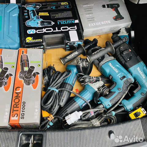 Перфоратор Makita HR 2450 HR2470 Б/У Перфоратор Makita HR 2450 HR2470 Б/У