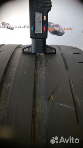 275 40 19 Bridgestone 2шт Летние шины