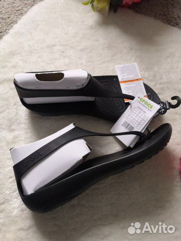 Сланцы Crocs