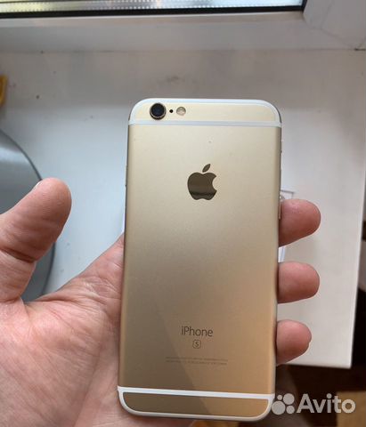 Телефон iPhone 6S 64 Гб Gold Телефон iPhone 6S 64 Гб Gold