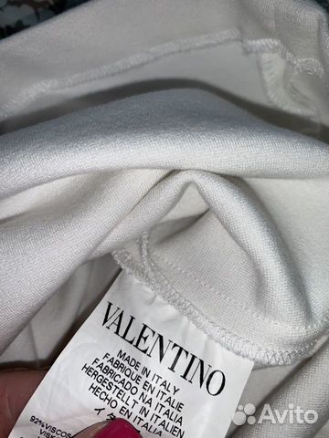 Платье Valentino обтягивающее Белое Платье Valentino обтягивающее Белое