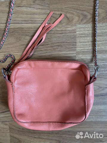Кожаная сумка Zara персикового цвета Кожаная сумка Zara персикового цвета
