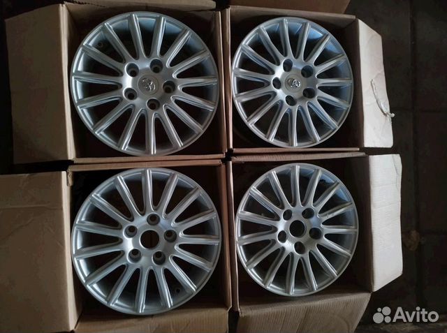 Диски новые литые R15 N на Toyota Диски новые литые R15 N на Toyota