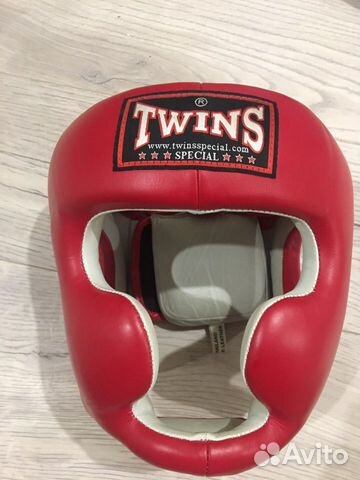 Шлем twins Шлем twins
