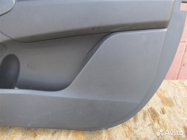 Обшивка двери передней правой Hyundai Creta c 20 Обшивка двери передней правой Hyundai Creta c 20