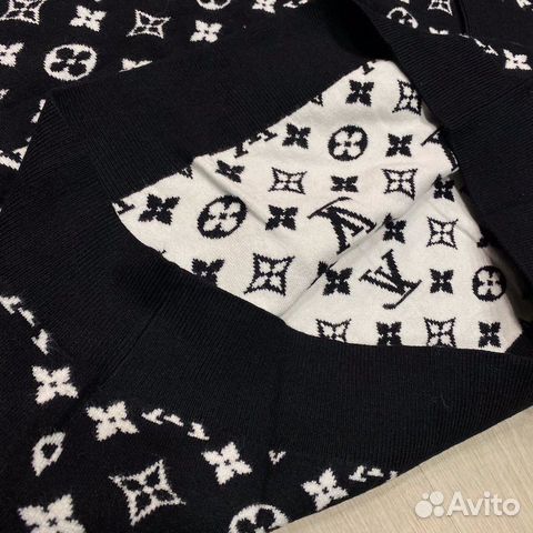 Свитер Louis Vuitton