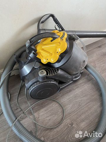 Пылесос Dyson Пылесос Dyson