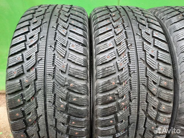 Зимние шины 265/60R18 Kumho I Zen RV Stud KC16 Зимние шины 265/60R18 Kumho I Zen RV Stud KC16