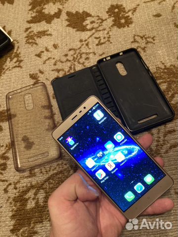 Телефон Redmi Note 3