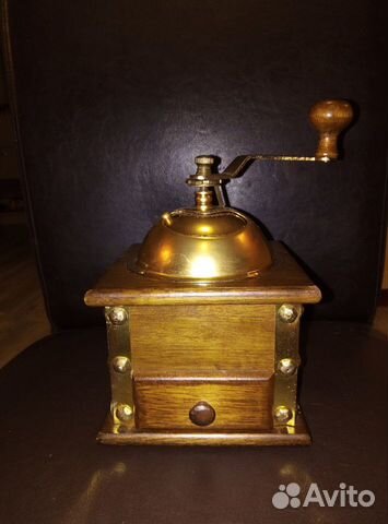 Старая кофемолка Дуб Латунь