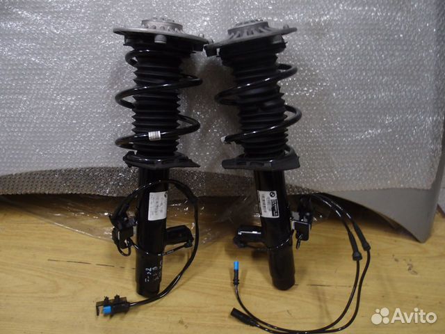 3 бмв f30. f34 амортизатор. передьняя стойка bmw f 3 бмв f30. f34 амортизатор. передьняя стойка bmw f