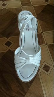 Босоножки tj collection р.37 в отличном состоянии